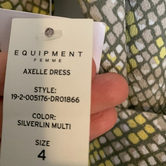 Equipment Axelle Dress - Picture 9 of 9
